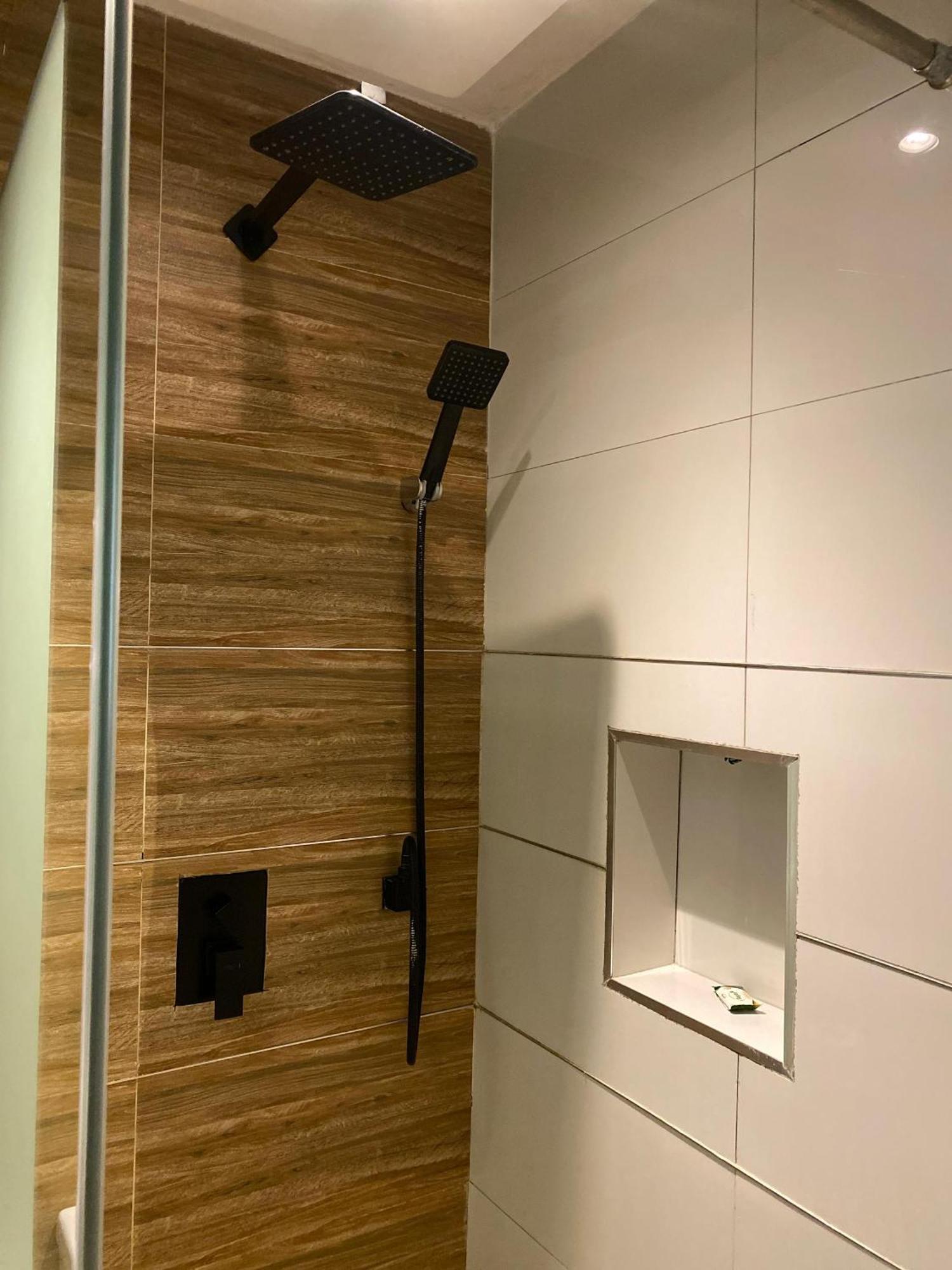 Centurion Aparthotel Abuja Ngoại thất bức ảnh